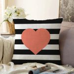 Modern Kalp Desenli Dijital Baskılı Dekoratif Raşel Kadife Yastık Kırlent Kılıfı Realhomes