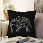 - Sonil-K-5421-Gorsel1 - Realhomes  Retro Mandala Fil Desenli Özel Tasarım Raşel Kadife Kırlent Kılıfı Realhomes