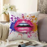 - Sonil-K-5482-Gorsel1 - Realhomes  Sulu Boya Dudak Temalı Dekoratif Özel Tasarım Raşel Kadife Kırlent Kılıfı Realhomes