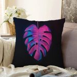 - Sonil-K-5522-Gorsel1 - Realhomes Siyah Zeminli Tropik Yapraklı Modern Raşel Kadife Kırlent Kılıfı Realhomes