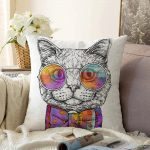 - Sonil-K-5659-Gorsel1 - Realhomes  Renkli Gözlüklü Siyah Beyaz Kedi Dijital Baskılı Modern Raşel Kadife Yastık Kırlent Kılıfı Realhomes