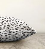 - Sonil-K-5661-Gorsel3 - Realhomes Kedi Köpek Ayak İzi Dijital Baskılı Modern Raşel Kadife Yastık Kırlent Kılıfı Realhomes