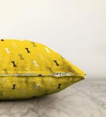 - Sonil-K-5677b-Gorsel3 - Realhomes  Küçük Kemik Desenli Dijital Baskılı Modern Raşel Kadife Yastık Kırlent Kılıfı Realhomes