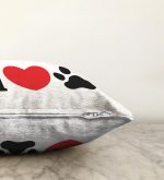 - Sonil-K-5684-Gorsel3 - Realhomes  I Love Dijital Baskılı Pati İzi Modern Raşel Kadife Yastık Kırlent Kılıfı Realhomes