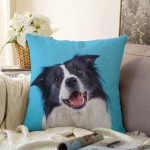 - Sonil-K-5695-Gorsel1 - Realhomes  Mavi Zeminde Sevimli Köpek Dijital Baskılı Modern Raşel Kadife Yastık Kırlent Kılıfı Realhomes
