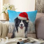 - Sonil-K-5698-Gorsel1 - Realhomes  Yılbaşı Şapkalı Köpek Desenli Dijital Baskılı Modern Raşel Kadife Yastık Kırlent Kılıfı Realhomes
