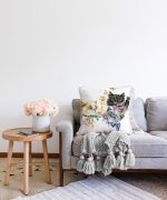 - Sonil-K-5701-Gorsel2 - Realhomes Sevimli Kedicikler Motifli Modern Raşel Kadife Yastık Kırlent Kılıfı Realhomes