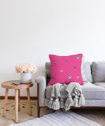- Sonil-K-5717-Gorsel2 - Realhomes  Pembe Zeminli Kalp ve Pati İzleri Modern Raşel Kadife Yastık Kırlent Kılıfı Realhomes