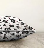 - Sonil-K-5720-Gorsel3 - Realhomes  Siyah Kediler Desenli Modern Raşel Kadife Yastık Kırlent Kılıfı Realhomes