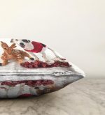 Yılbaşı Kıyafetli Köpek Desenli Dijital Baskılı Modern Raşel Kadife Yastık Kırlent Kılıfı Realhomes
