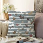 Gri Çizgili Zeminde Pati İzli Dijital Baskılı Modern Raşel Kadife Yastık Kırlent Kılıfı Realhomes