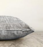 Siyah Beyaz Damalı Modern Raşel Kadife Kırlent Kılıfı Realhomes