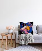 - Sonil-K-5795siyah-Gorsel2 - Realhomes  Çiçek Desenli Yelpazeli Japon Kız Motifli Modern Raşel Kadife Yastık Kılıfı Realhomes