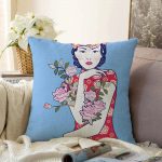 Çiçeğe Sarılmış Japon Kız Motifli Dekoratif Raşel Kadife Kırlent Kılıfı Realhomes