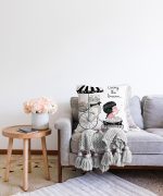 Fashion Girl Dijital Baskılı Modern Raşel Kadife Yastık Kırlent Kılıfı Realhomes