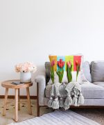 - Sonil-K-806-Gorsel2 - Realhomes Beyaz Zeminde Renkli Laleler Özel Tasarımlı Raşel Kadife Yastık Kırlent Kılıfı Realhomes