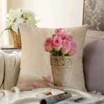 - Sonil-K-816-Gorsel1 - Realhomes  Çiçek Sepeti Desen Dijital Baskılı Raşel Kadife Yastık Kırlent Kılıfı Realhomes