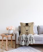 Geyik Desenli Dijital Baskılı Dekoratif Raşel Kadife Yastık Kırlent Kılıfı Realhomes
