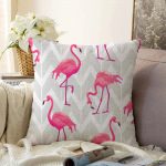 - Sonil-K-943-Gorsel1 - Realhomes  Gri Zigzag Zeminde Flamingolar Temalı Modern Raşel Kadife Yastık Kırlent Kılıfı Realhomes