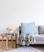 Bebek Mavi Dijital Baskılı Dekoratif Raşel Kadife Yastık Kırlent Kılıfı Realhomes