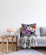 Çiçek Desen Dijital Baskılı Dekoratif Raşel Kadife Yastık Kırlent Kılıfı Realhomes