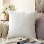 - Sonil-K-beyaz-Gorsel1 - Realhomes Realhomes Düz Beyaz Renkli Raşel Kadife Yastık Kırlent Kılıfı Realhomes