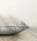 - Sonil-K-damask-Gorsel3 - Realhomes Krem Renkli Damask Motifleri Tasarımlı Raşel Kadife Yastık Kırlent Kılıfı Realhomes