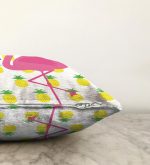 - Sonil-K-palmiyefla-Gorsel3 - Realhomes Ananaslar ve Flamingo Tasarımlı Dijital Baskılı Modern Raşel Kadife Yastık Kırlent Kılıfı Realhomes