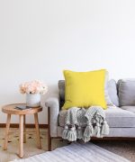 Realhomes Sarı Renkli Dijital Baskılı Raşel Kadife Yastık Kırlent Kılıfı Realhomes