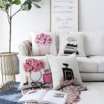 - Sonil-K4luset247-Gorsel1 - Realhomes Realhomes Çift Taraflı 4'lü Parfüm Desenli Kombin Şönil Kırlent Kılıf Seti Realhomes