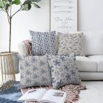 - Sonil-K4luset85-Gorsel1 - Realhomes  Kot Zeminde Kristal ve Yaprak Motifli Modern Modern 4'lü Çift Taraflı Şönil Yastık Kırlent Kılıf Seti Realhomes