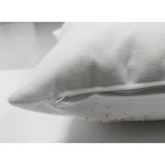 Çift Taraflı Beyaz Zeminde Gold Detaylı Dijital Baskılı Modern Süet Yastık Kırlent Kılıfı Realhomes