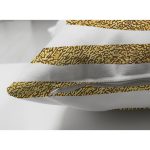 - Suet-K-7159-Gorsel3 - Realhomes  Çift Taraflı Beyaz Zeminde Gold Zigzag Desenli Dijital Baskılı Modern Süet Yastık Kırlent Kılıfı Realhomes