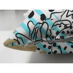 - Suet-K-7179-Gorsel3 - Realhomes Çift Taraflı Renkli Zemin Uzerinde Onedraw Çizimli Dijital Baskılı Modern Süet Yastık Kırlent Kılıfı Realhomes