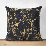 - Suet-K-7203-Gorsel1 - Realhomes  Çift Taraflı Siyah Zeminde Gold Detaylı Çizim Dijital Baskılı Modern Süet Yastık Kırlent Kılıfı Realhomes