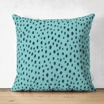 - Suet-K-7354-Gorsel1 - Realhomes  Çift Taraflı Renkli Zeminli Siyah Puantiye Desenli Dijital Baskılı Modern Süet Yastık Kırlent Kılıfı Realhomes