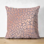 - Suet-K-7456-Gorsel1 - Realhomes Çift Taraflı Renkli Zeminde Parlak Gorunumlu Çizim Dijital Baskılı Modern Süet Yastık Kırlent Kılıfı Realhomes