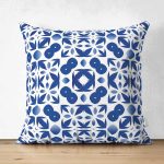 Çift Taraflı Beyaz Zeminli Çini Desenli Dijital Baskılı Modern Süet Yastık Kırlent Kılıfı Realhomes