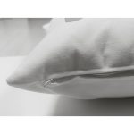 Çift Taraflı Beyaz Zemin Üzerinde Onedraw Çizimli Bayan Silüeti Modern Süet Yastık Kırlent Kılıfı Realhomes