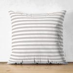 - Suet-K-7619-Gorsel1 - Realhomes Çift Taraflı Beyaz Zemin Üzerinde Gri Çizgili Geometrik Desen Modern Süet Yastık Kırlent Kılıfı Realhomes