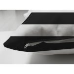 - Suet-K-7696-Gorsel3 - Realhomes Çift Taraflı Beyaz Zemin Üzerinde Siyah Çizgili Gold Yazılı Happy Holidays Yazılı Süet Yastık Kılıfı Realhomes