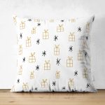 - Suet-K-7721-Gorsel1 - Realhomes Çift Taraflı Beyaz Zemin Üzerinde Gold Renkli Hediye Paketi Desenli Süet Yastık Kırlent Kılıfı Realhomes