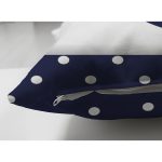 - Suet-K-7723-Gorsel3 - Realhomes Çift Taraflı Beyaz Zemin Üzerinde Renkli Balık Desenli Süet Yastık Kırlent Kılıfı Realhomes