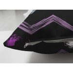 - Suet-K-7742-Gorsel3 - Realhomes Çift Taraflı Siyah Zeminli Renkli Zigzag Desenli Dijital Baskılı Modern Süet Yastık Kırlent Kılıfı Realhomes