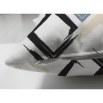 - Suet-K-7750-Gorsel3 - Realhomes Çift Taraflı Beyaz Zemin Üzerinde Renkli Geometrik Şekilli Dijital Baskılı Modern Süet Yastık Kılıfı Realhomes