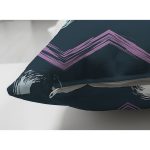 - Suet-K-7771-Gorsel3 - Realhomes Çift Taraflı Siyah Zemin Üzerinde Renkli Modern Zigzag Desenli Modern Süet Yastık Kırlent Kılıfı Realhomes