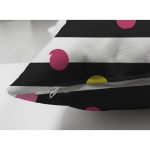 Çift Taraflı Beyaz Zemin Üzerinde Modern Siyah Çizgili Renkli Puantiyeli Süet Yastık Kırlent Kılıfı Realhomes