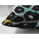 Çift Taraflı Pastel Zemin Üzerinde Siyah Geometrik Desenli Dijital Baskılı Modern Süet Yastık Kılıfı Realhomes