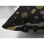 Çift Taraflı Siyah Zemin Üzerinde Gold Detaylı Geometrik Desenli Süet Yastık Kırlent Kılıfı Realhomes