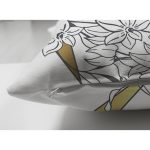 Çift Taraflı Beyaz Zemin Üzerinde Gold Detaylı Gül Motifli Dijital Baskılı Modern Süet Yastık Kılıfı Realhomes